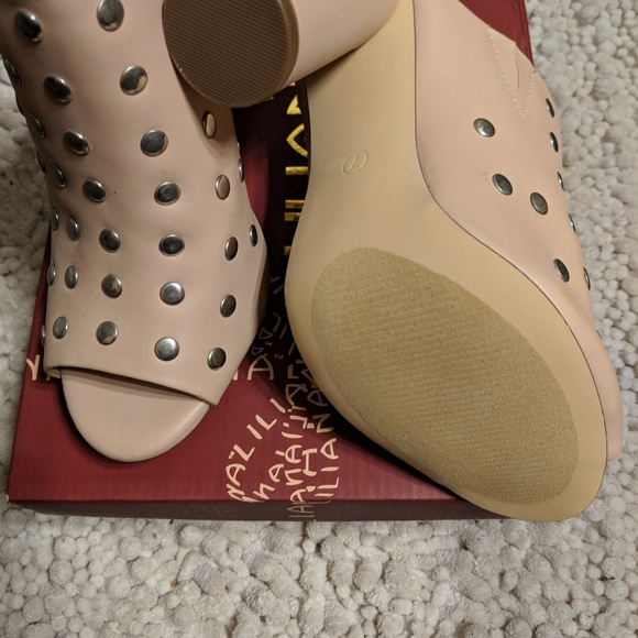 👡Nude mule heels👠 - Picture 2 of 4